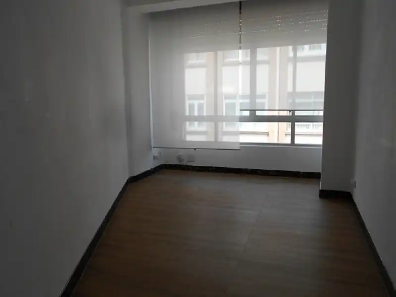 Habitación de Piso de alquiler en Ferrol con Parquet