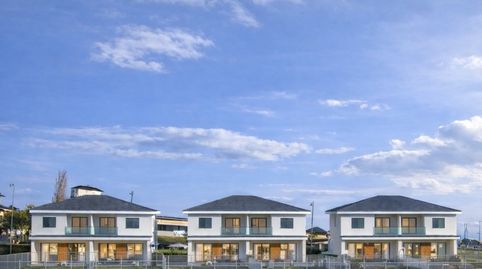 Foto 2 de Casa adosada en venta en Luarca - Cl de Los Texos, 1, Valdés - Luarca, Asturias