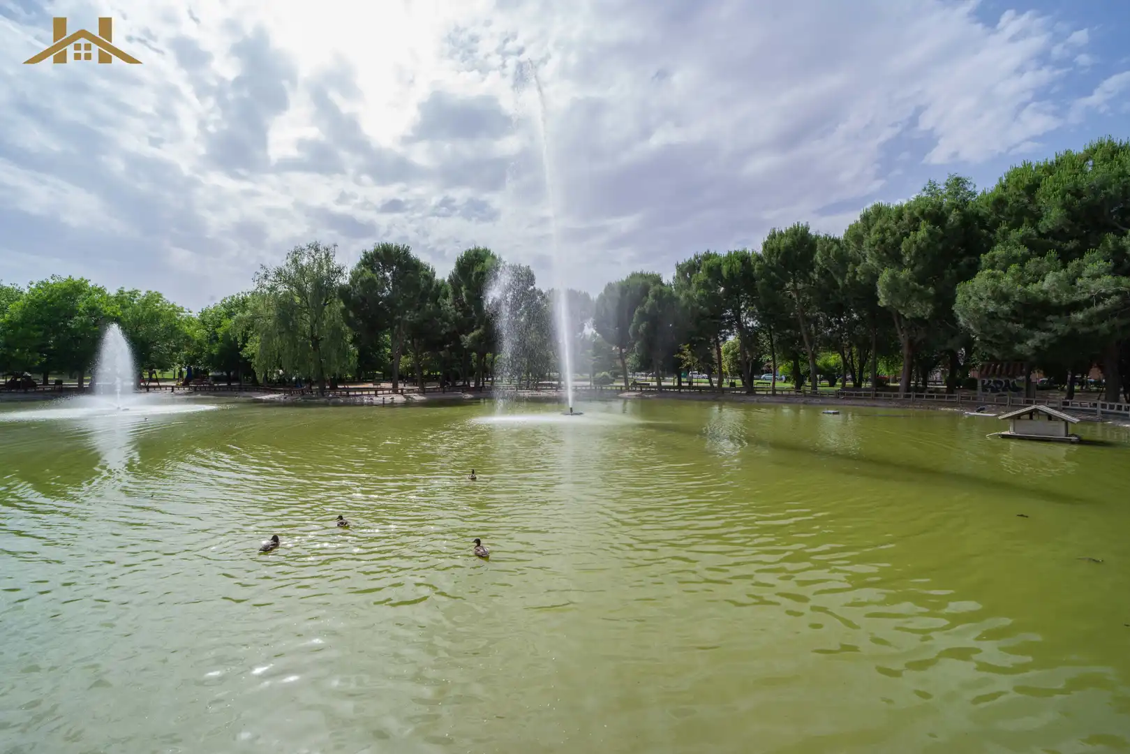 Jardí de Casa adosada en venda en Valdemoro amb Calefacció, Jardí privat i Parquet