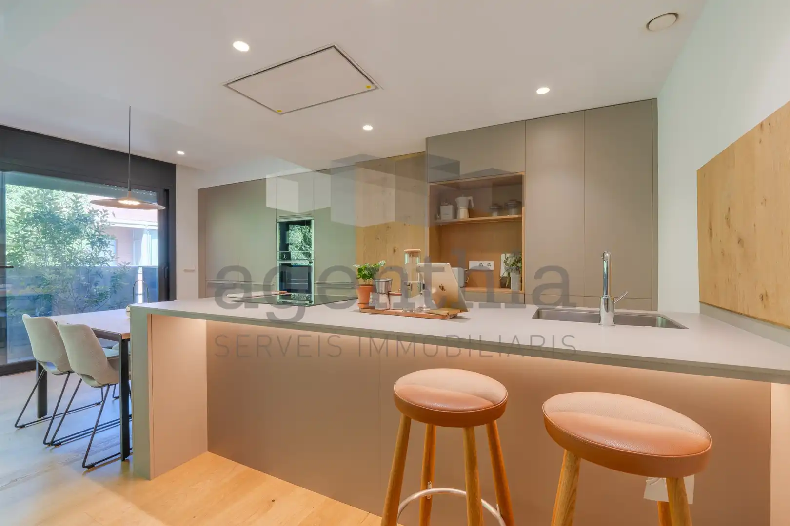Cocina de Piso en venta en Girona con Aire acondicionado, Calefacción y Trastero