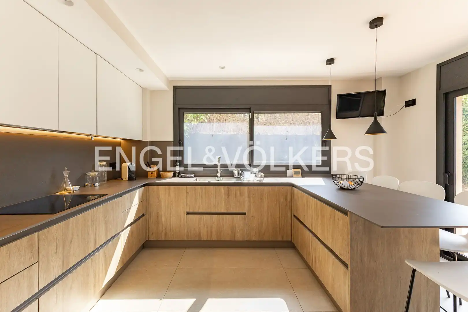 Kitchen of Detached homes for sale in Argentona  with Heating, Private garden and Terrace