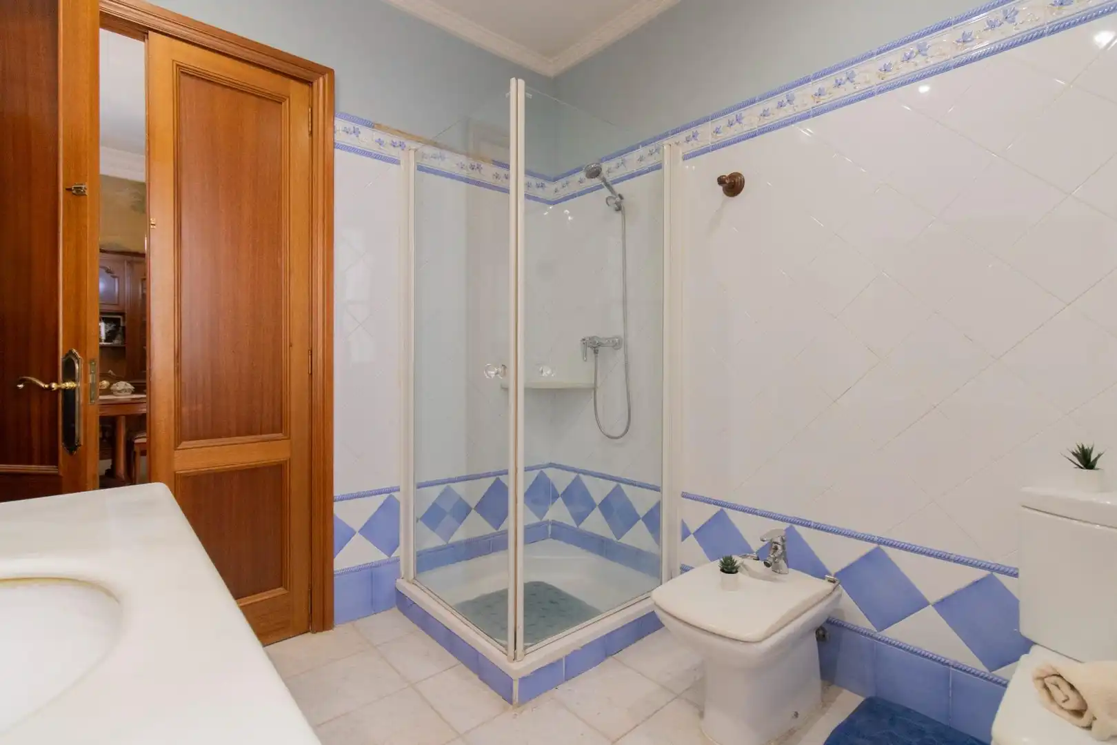 Bathroom of Country homes for sale in Rafelbuñol / Rafelbunyol  with Air Conditioner, Terrace and Furnished