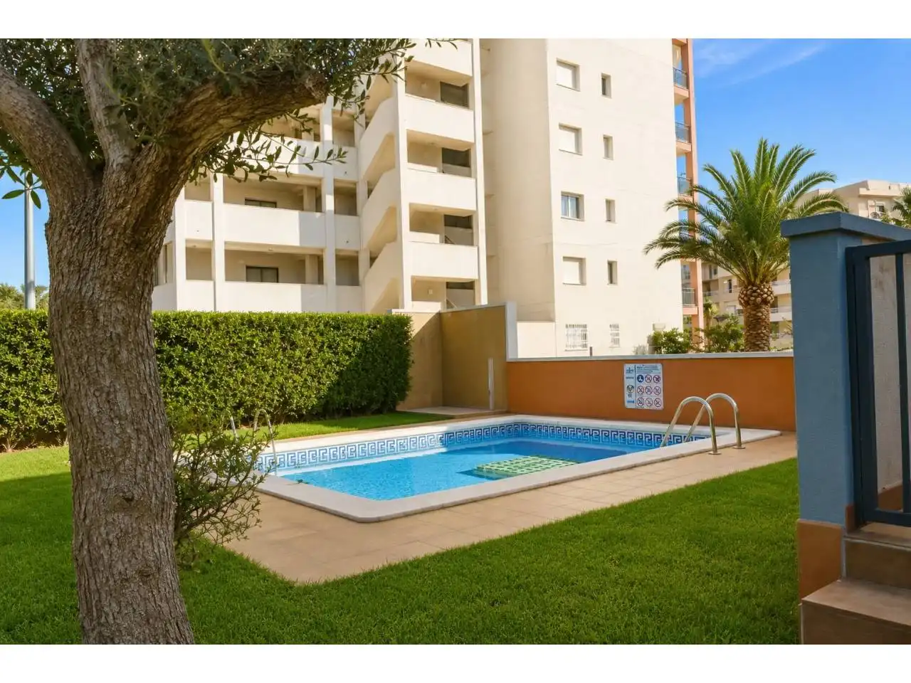 Flat with terrace for sale in Avenida maria cristina 1, imagen 10
