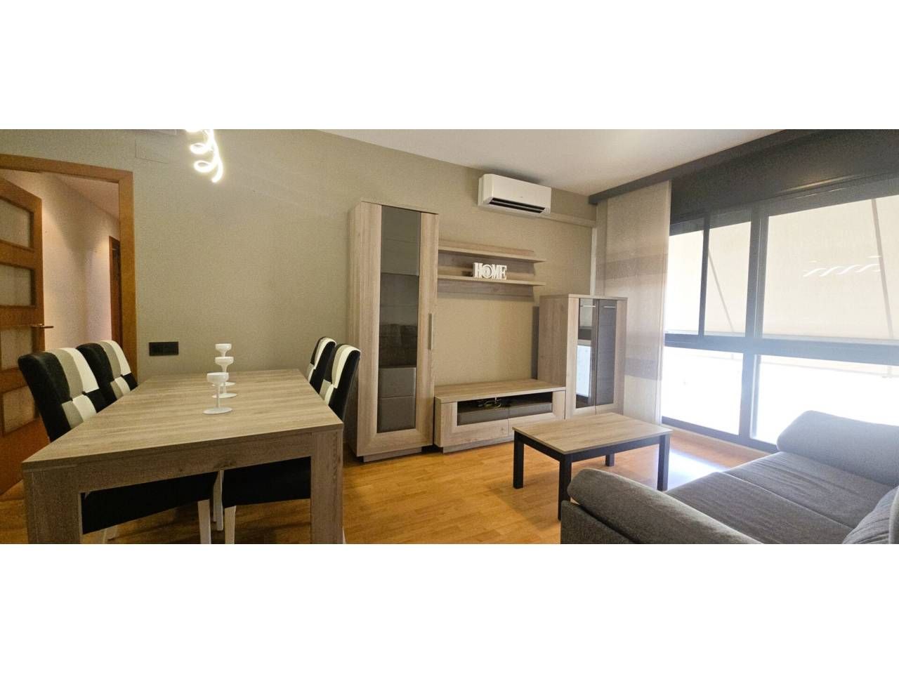 Bedroom of Flat for sale in Terrassa  with Air Conditioner, Heating and Parquet flooring