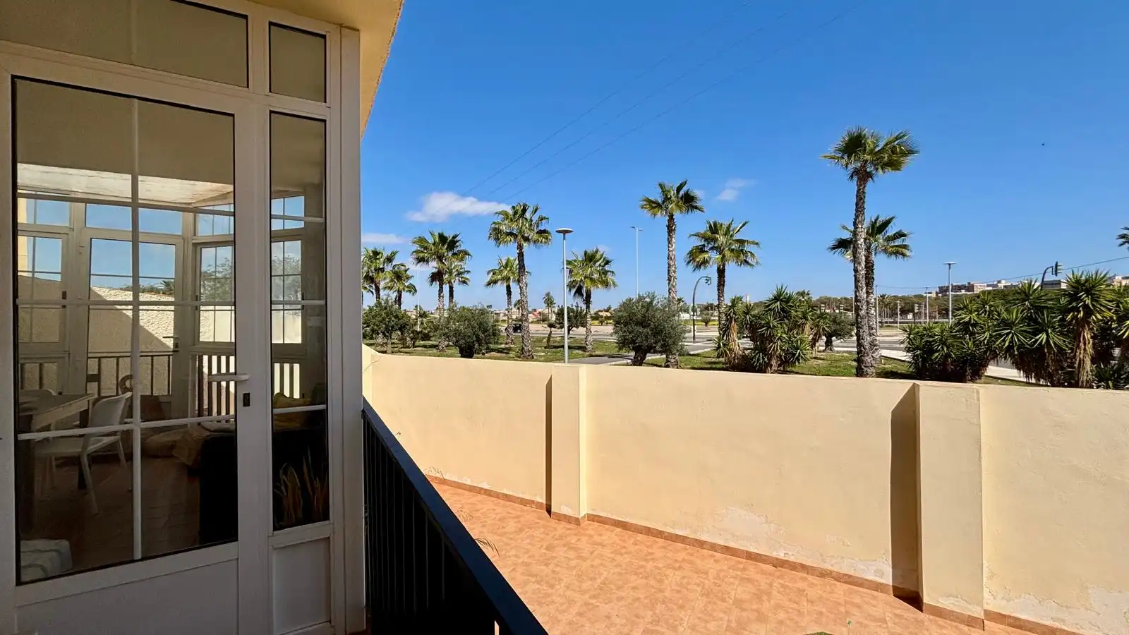 Vista exterior de Casa o chalet en venta en Cartagena con Calefacción, Terraza y Amueblado