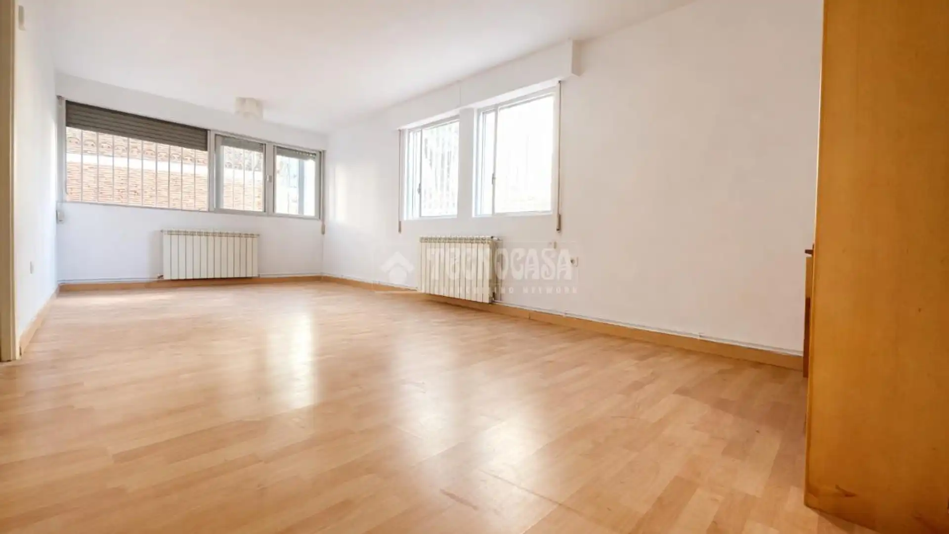 Flat for sale in Aluche, Latina