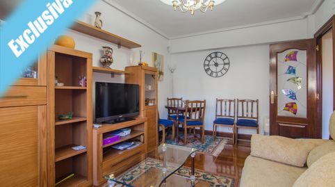 Foto 4 de Piso en venta en Travesía Los Derechos Humanos, 13, Carlos V, Laredo