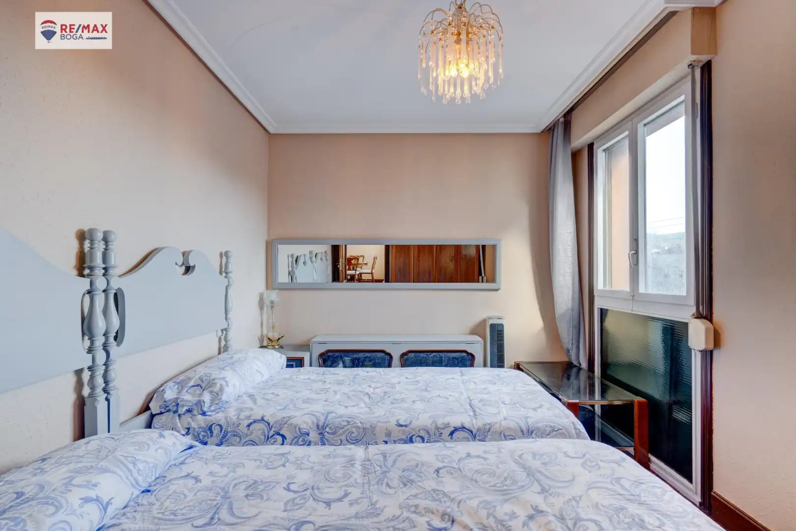 Bedroom of Flat for sale in Errenteria  with Parquet flooring and Furnished