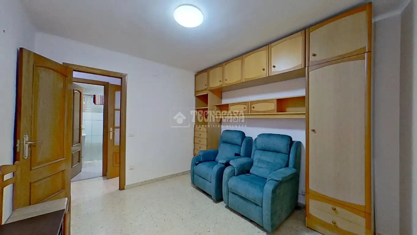 Flat for sale in Manresa  with Air Conditioner, Heating and Balcony