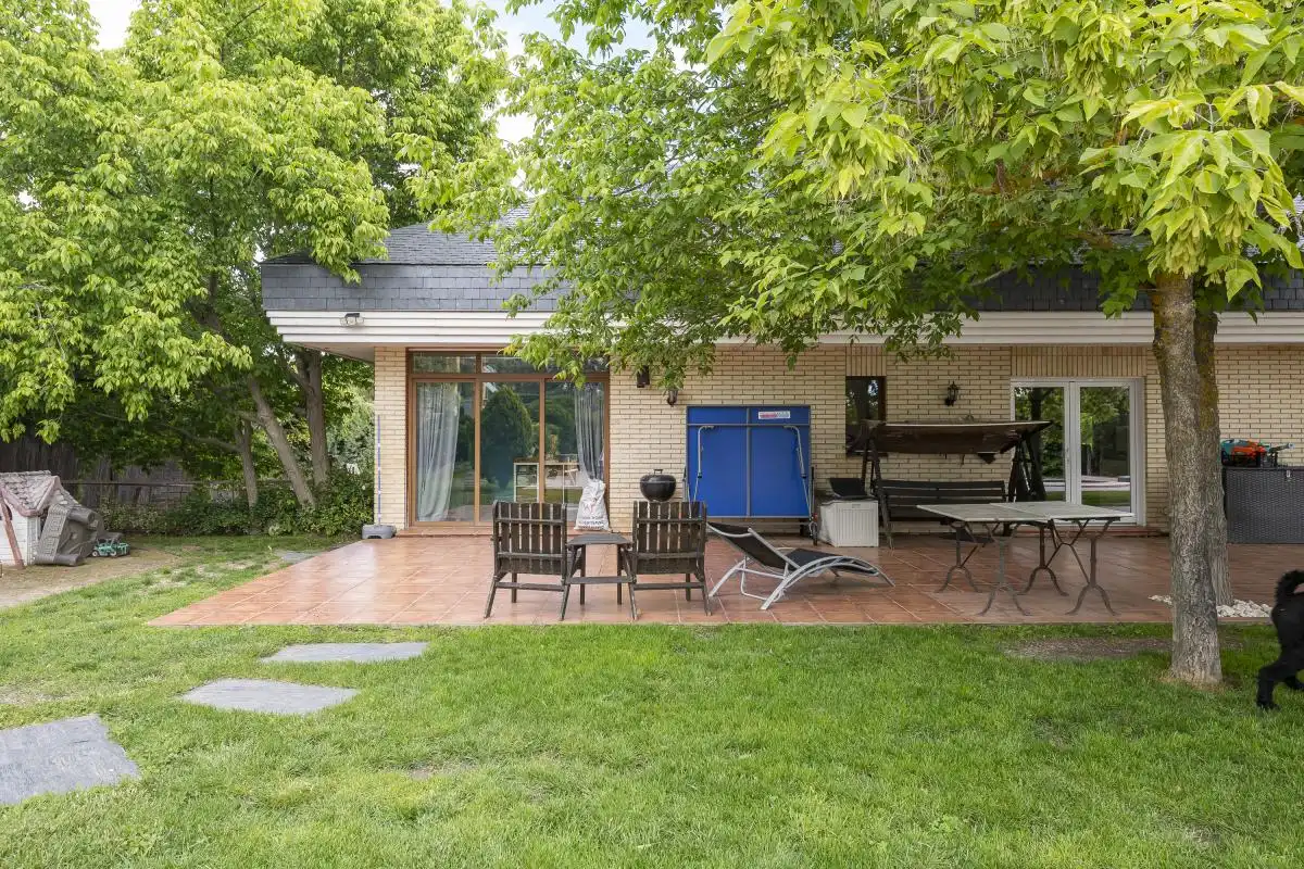 Terraza de Casa o chalet en venta en Boadilla del Monte con Aire acondicionado, Calefacción y Jardín privado