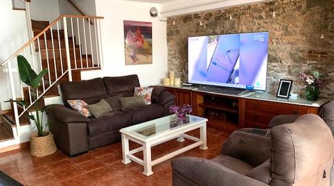 Foto 4 de Casa adosada en venda a Carrer de Sant Felip I de Rosés, Centre, Badalona