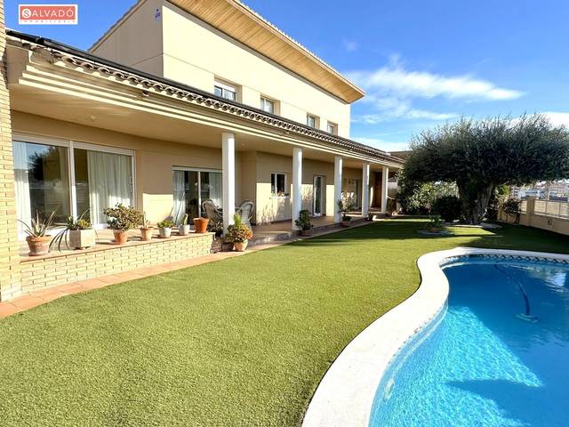 Casa-chalet en Venta en Mas Mel