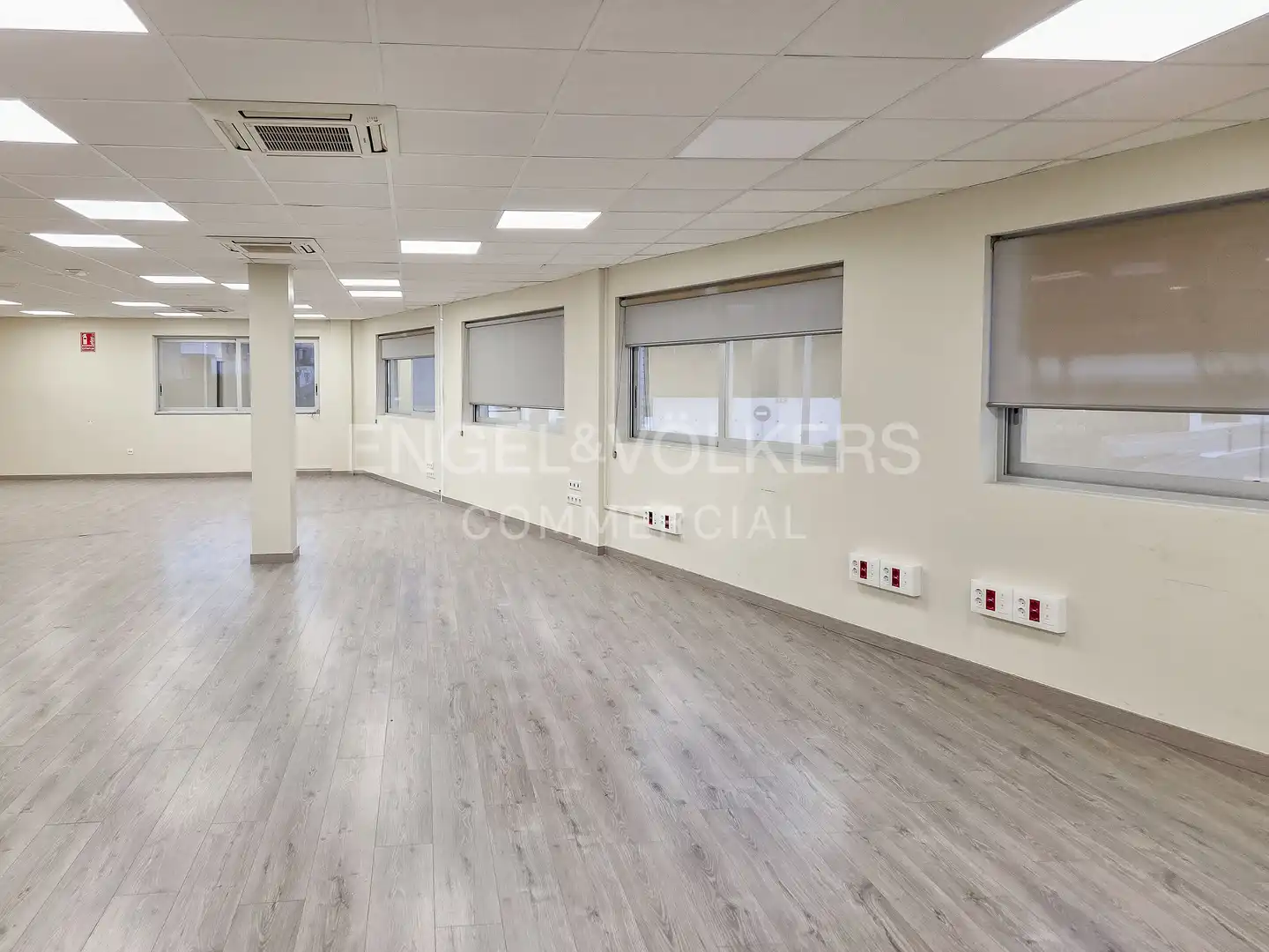 Local comercial en venda a Centre, imagen 40