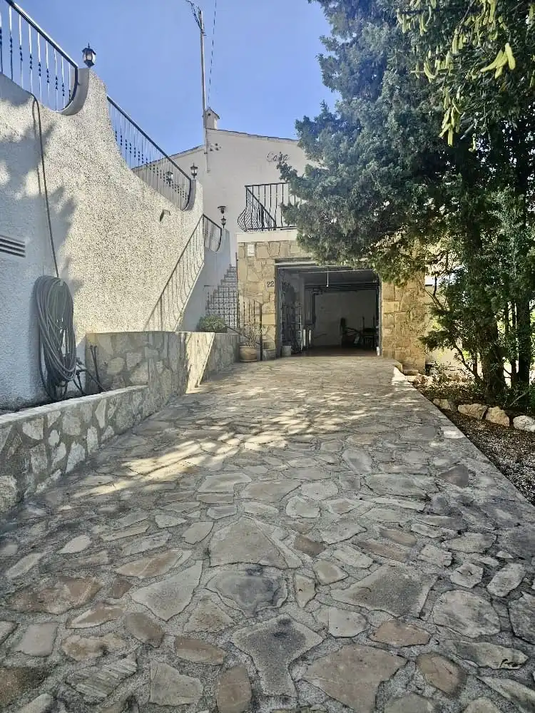 Houses for sale in L'Albir