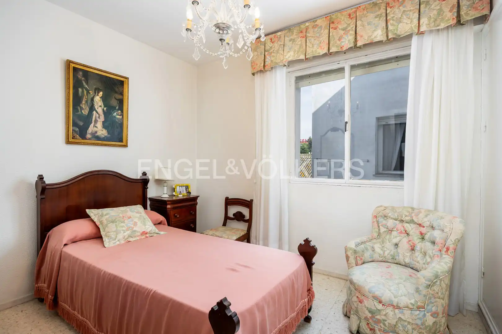 Habitación de Apartamento en venta en Sanlúcar de Barrameda con Calefacción, Terraza y Balcón