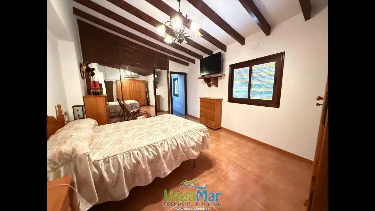 Habitación de Casa o chalet en venta en Almuñécar con Aire acondicionado, Jardín privado y Terraza