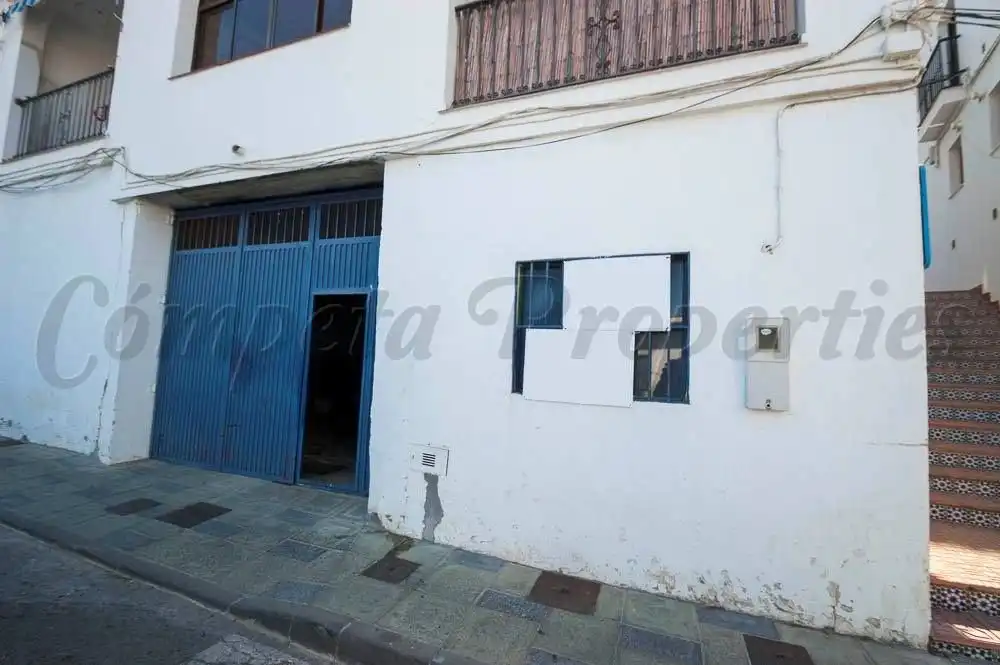 Business premises for sale in Cómpeta