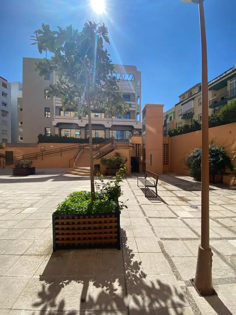 Business premises for sale in Casco Antiguo, imagen 7