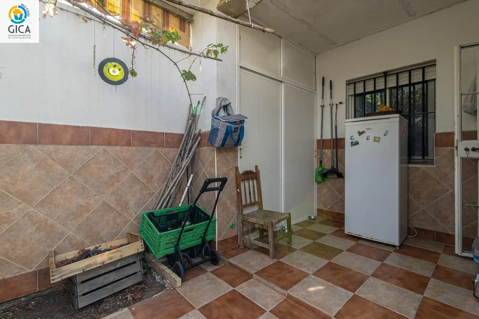Casa aparellada amb terrassa en venda a El Retiro - Parque Atlántico - Ronda este, imagen 27