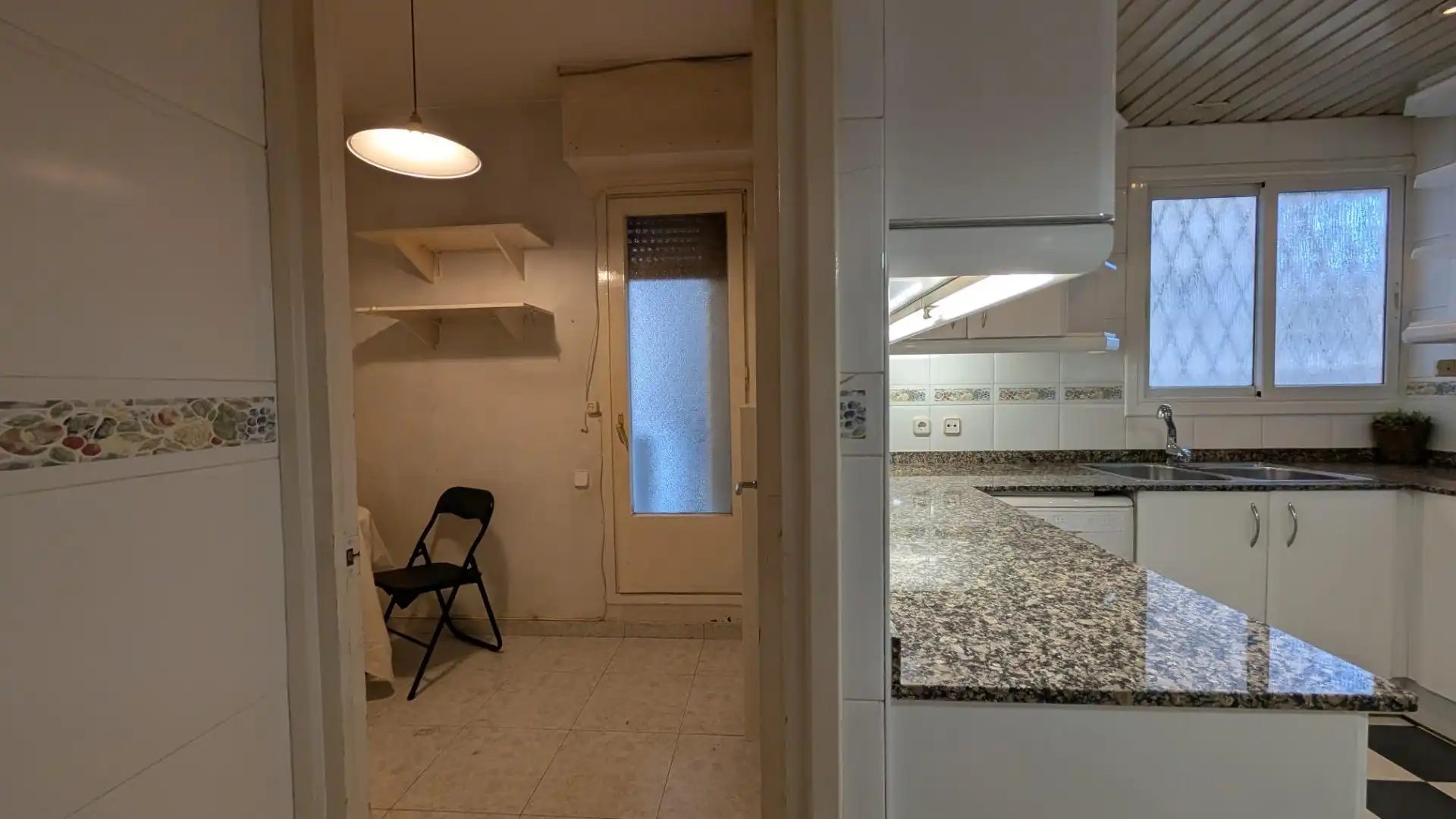 Cuina de Apartament en venda en Barcelona amb Parquet