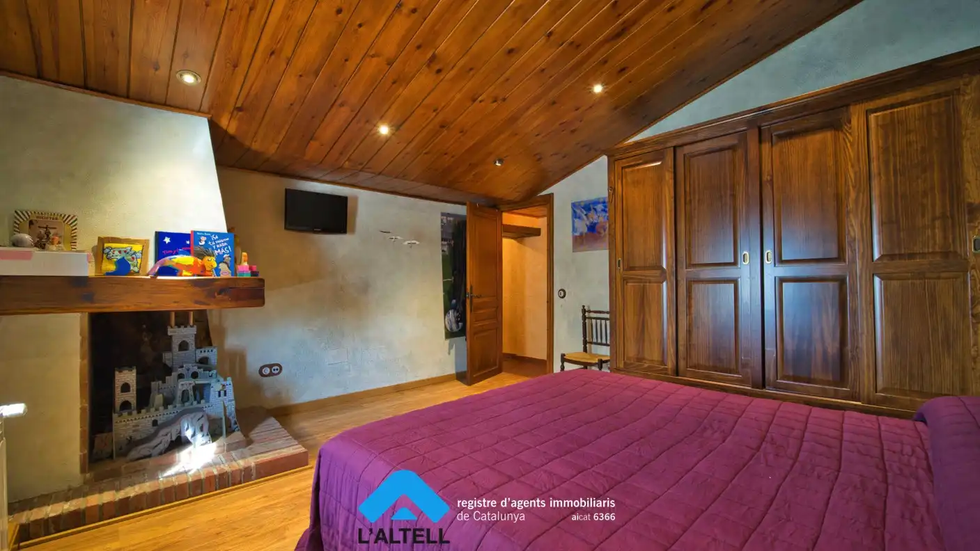 Habitación de Finca rústica en venta en L'Ametlla del Vallès con Aire acondicionado, Calefacción y Jardín privado