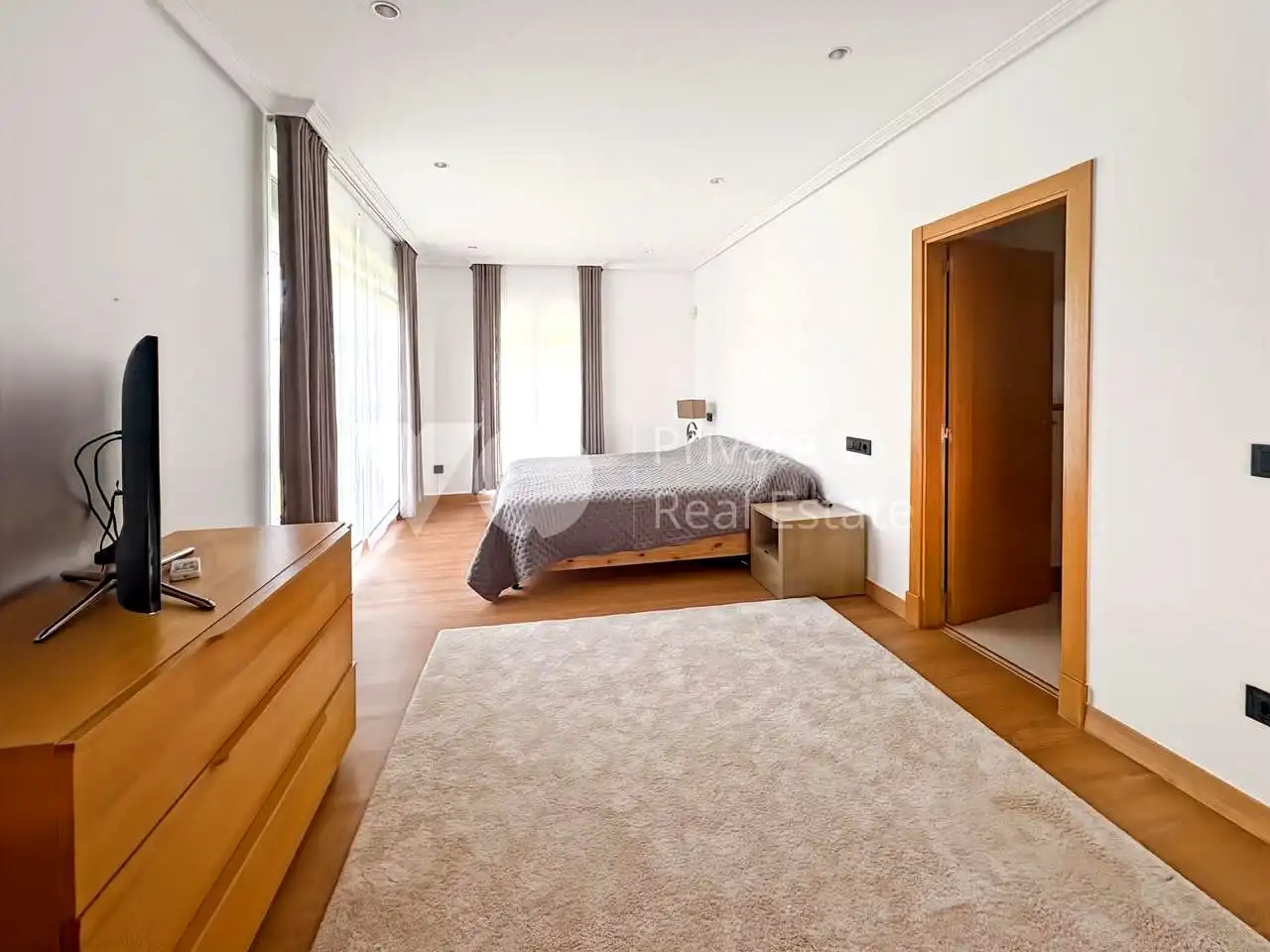 Dormitori de Casa o xalet de lloguer en Boadilla del Monte amb Aire condicionat, Calefacció i Jardí privat
