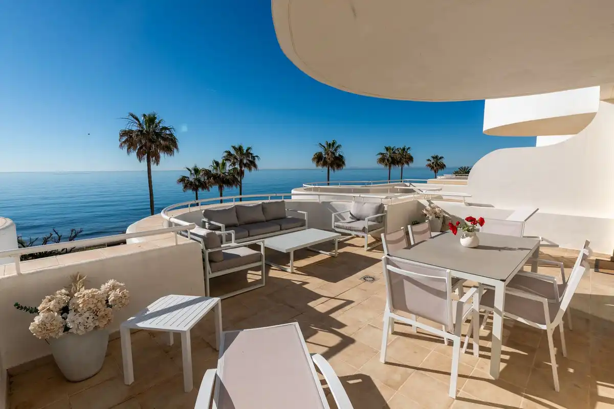 Terrace of Apartments for sale in Estepona Pueblo