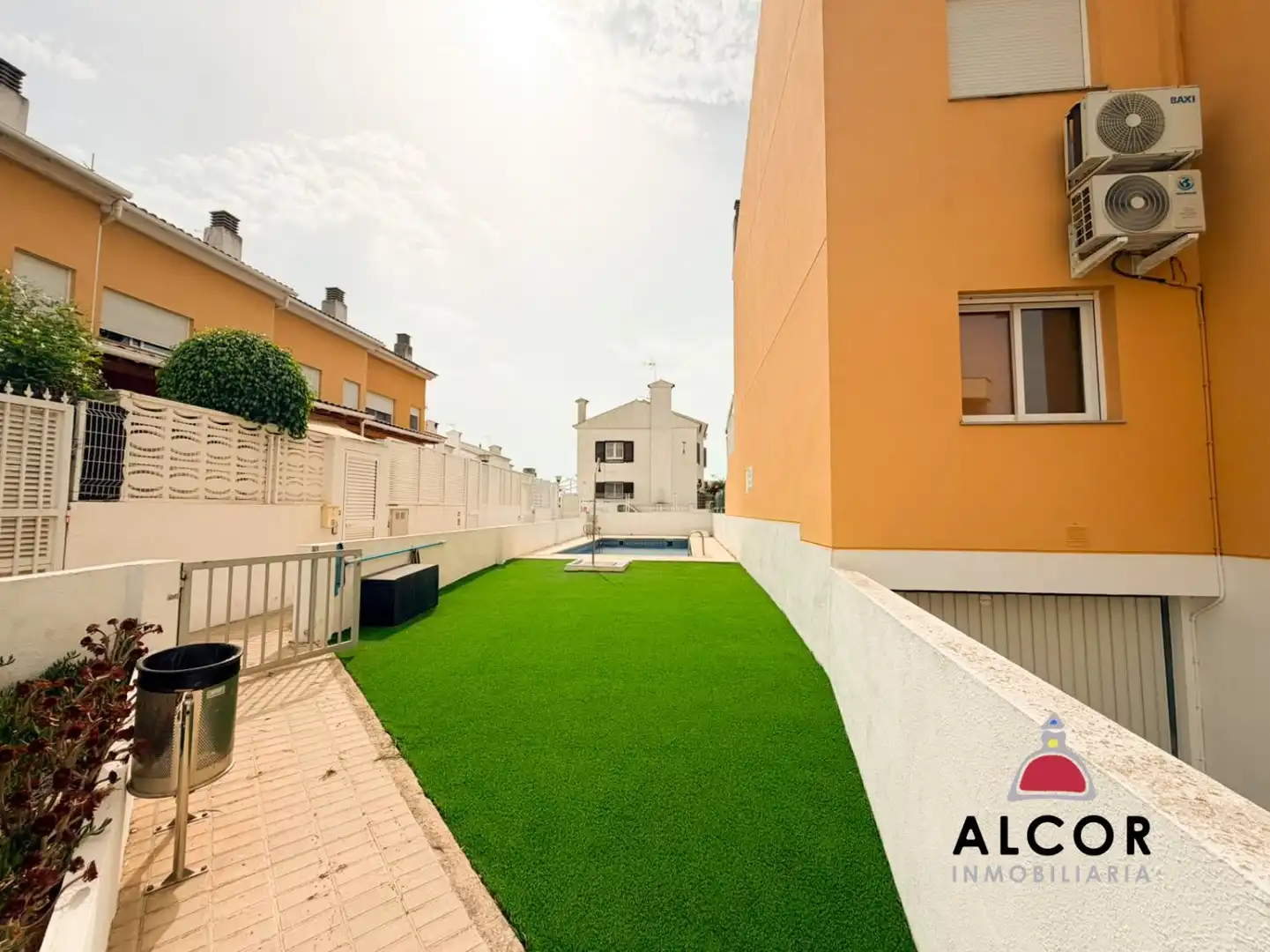 Adosado con terraza en venta en Zona Papa Luna - Platja del Gurugú, imagen 4