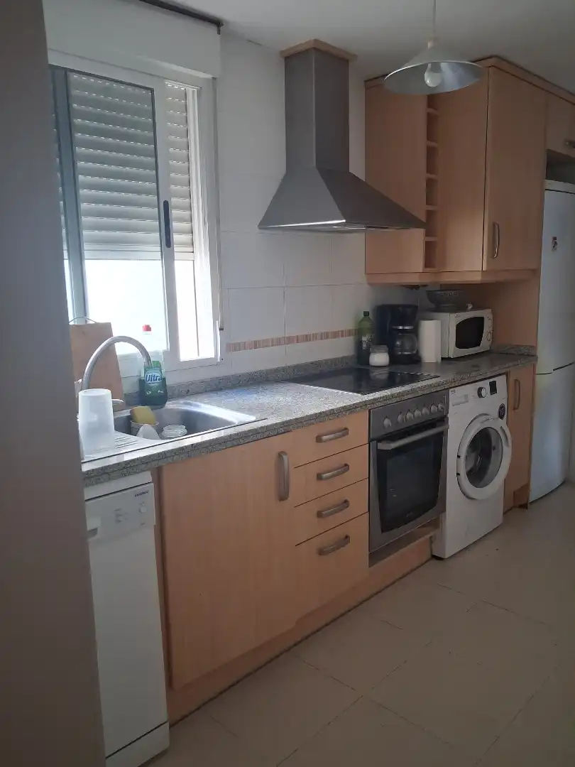 Pis de lloguer a Zona Papa Luna - Platja del Gurugú