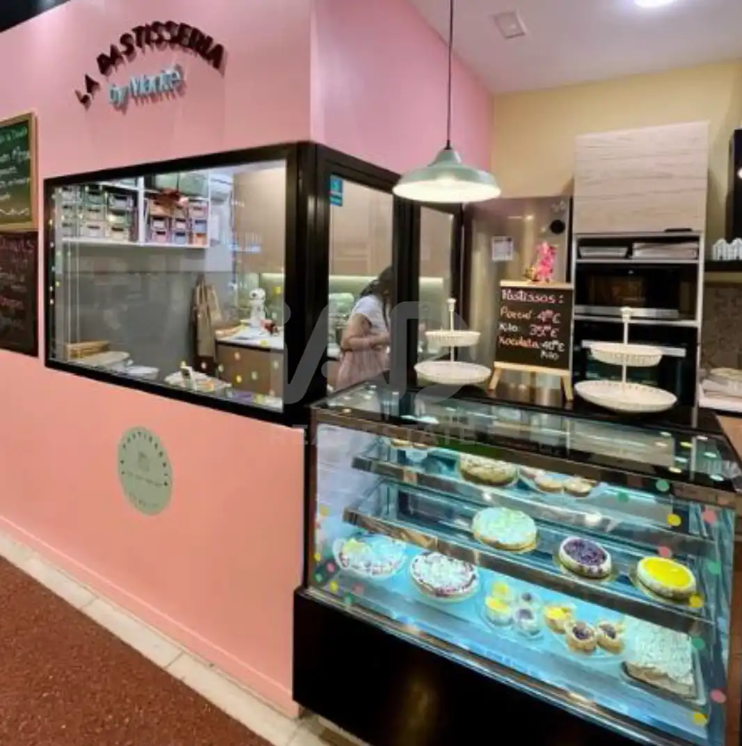 Cocina de Local en traspaso en Olesa de Montserrat