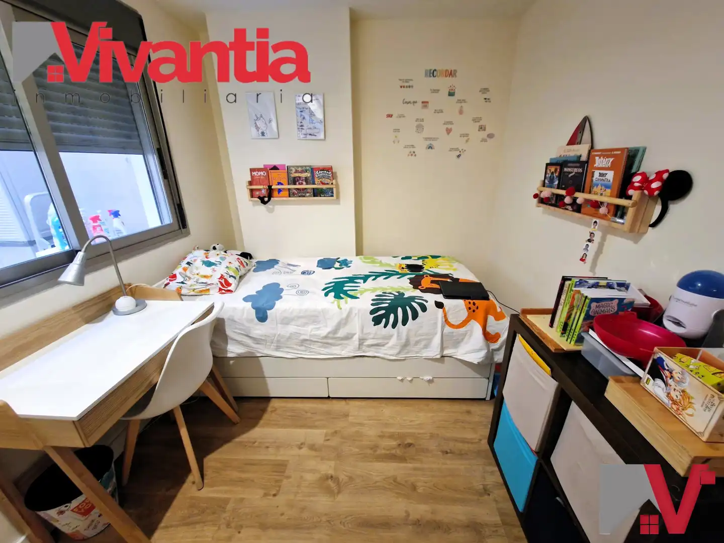 Schlafzimmer von Wohnungen zum Verkauf in Lorca mit Klimaanlage, Heizung und Parkett