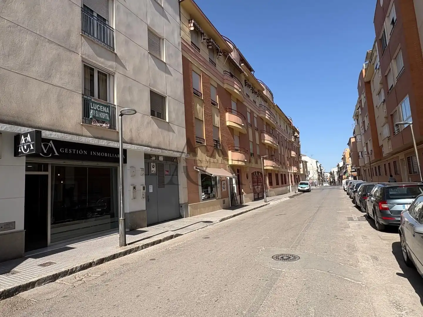 Vista exterior de Garatge en venda en Lucena