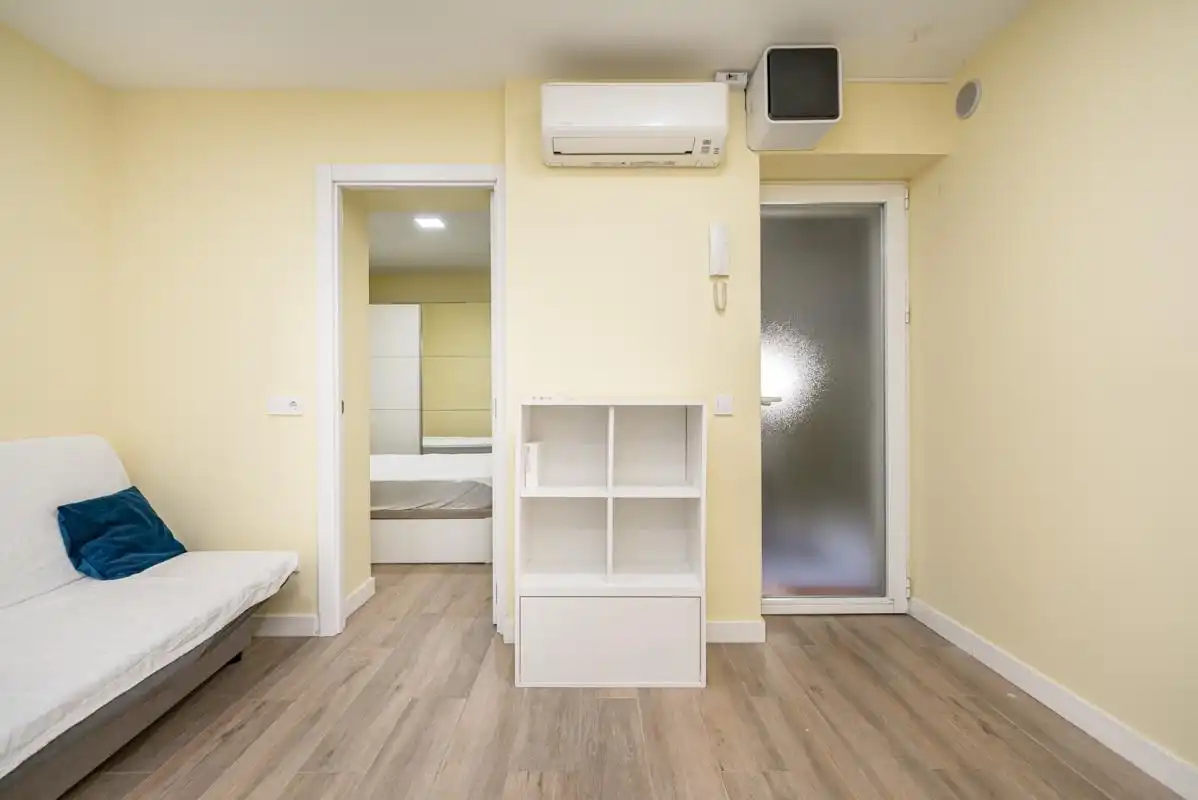 Schlafzimmer von Erdgeschoss zum Verkauf in Madrid mit Klimaanlage, Heizung und Möbliert