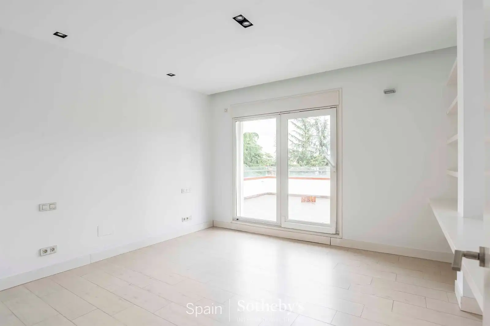 Sala d'estar de Casa o xalet de lloguer en Madrid amb Aire condicionat, Calefacció i Terrassa