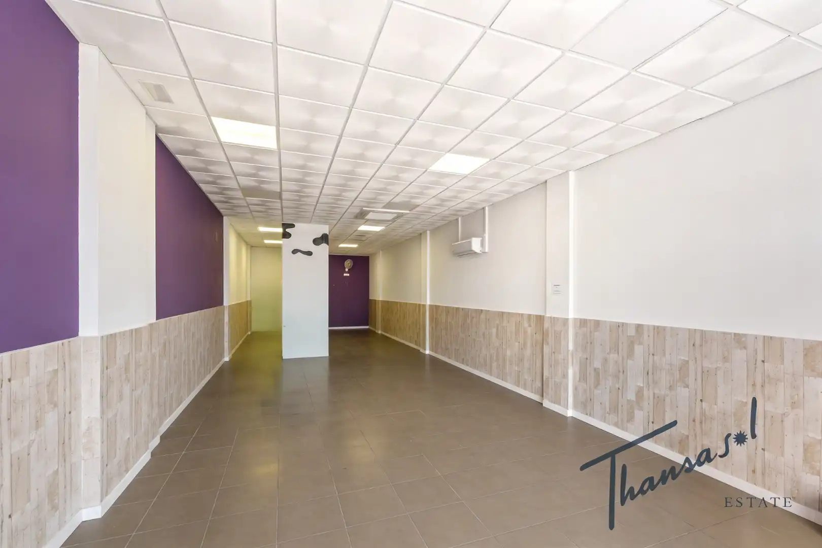 Locale commerciale in vendita a Avinguda D'Escandinàvia, imagen 2