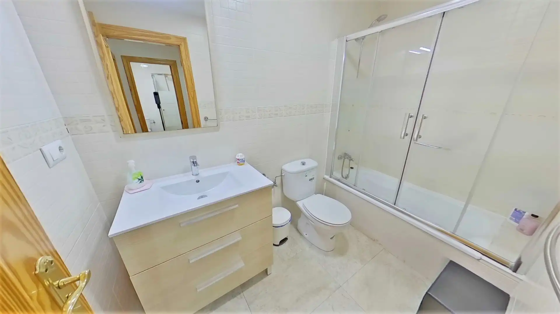 Bathroom of Detached homes for sale in Águilas  with Air Conditioner, Heating and Terrace