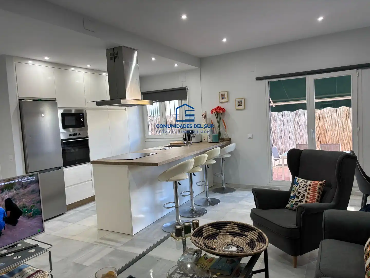 Kitchen of Ground floor for sale in El Puerto de Santa María  with Private garden, Terrace and Storage room
