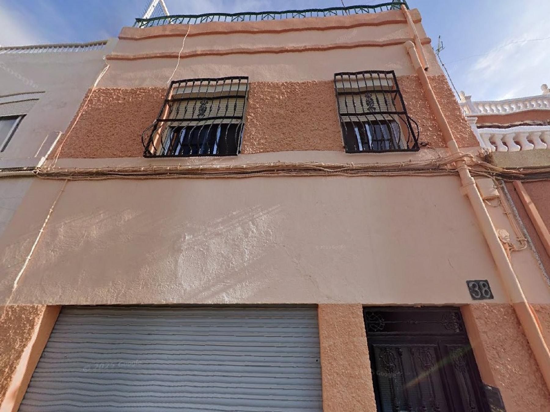 Vista exterior de Piso en venta en  Almería Capital