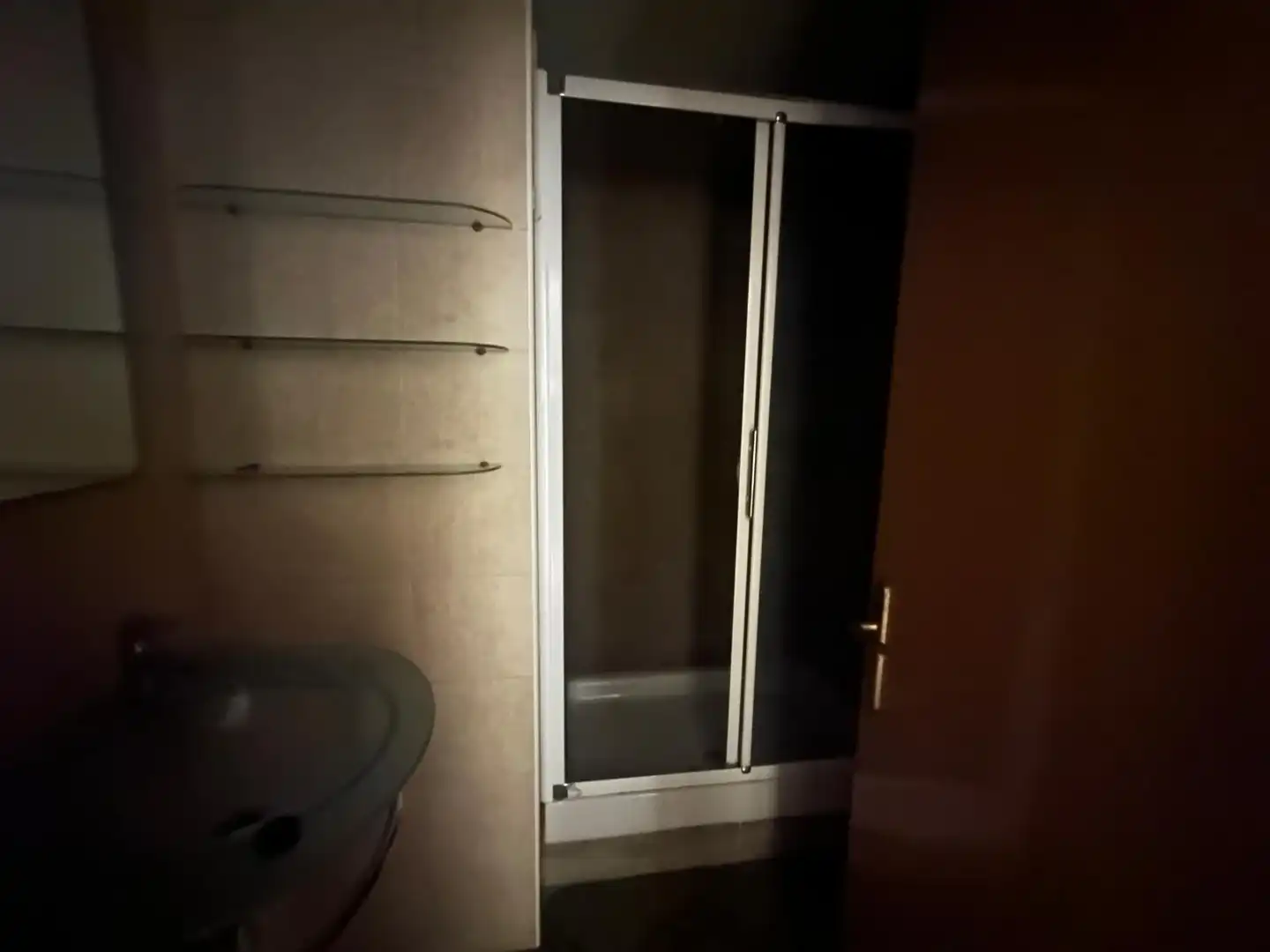 Baño de Planta baja en venta en Barcelona