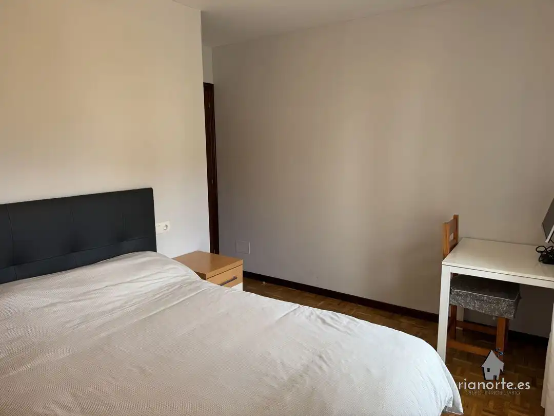 Schlafzimmer von Wohnung zum Verkauf in Ribadesella mit Heizung und Balkon