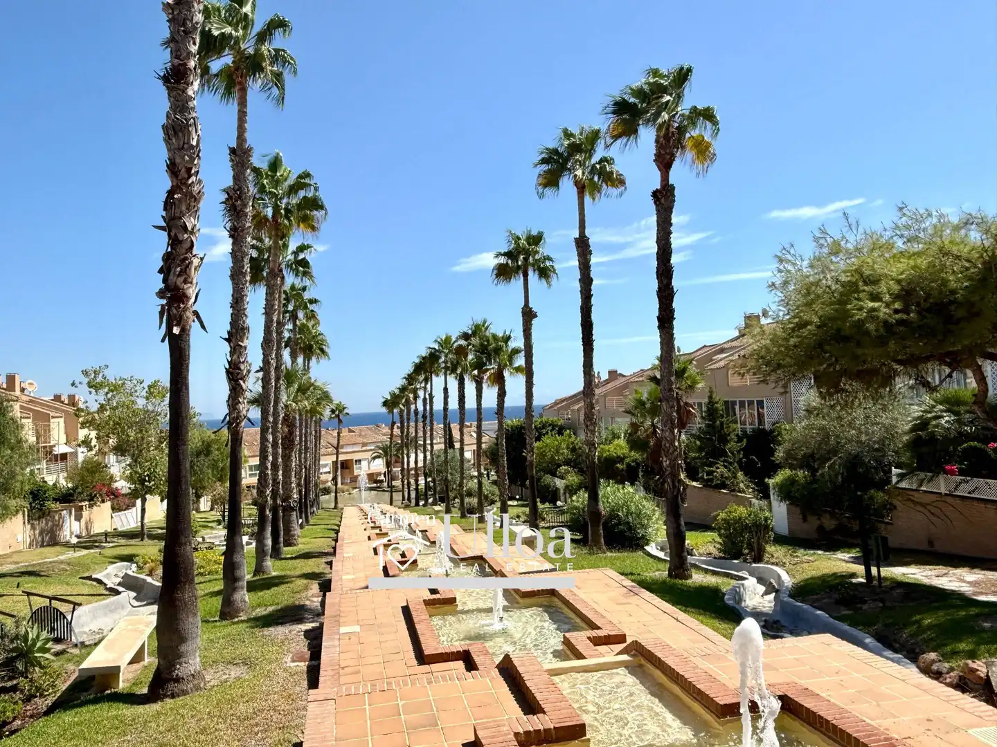 Vista exterior de Casa o chalet en venta en Alicante / Alacant con Aire acondicionado, Jardín privado y Terraza