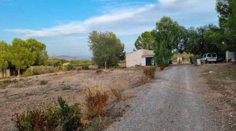Venta de Casa Independiente con parcela en Yecla