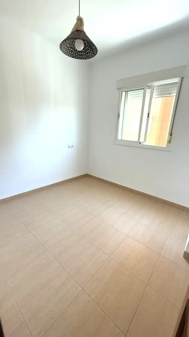 Habitación de Piso en venta en Adra