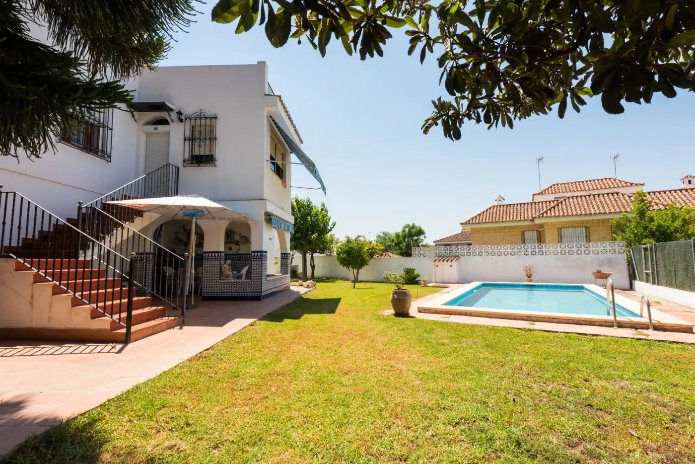 Jardín de Casa o chalet en venta en Tomares con Calefacción, Jardín privado y Terraza