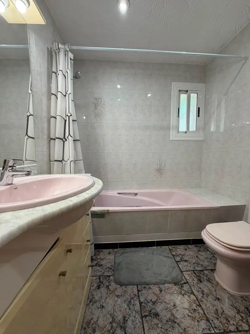 Bathroom of Flat for sale in Gavà  with Air Conditioner and Balcony