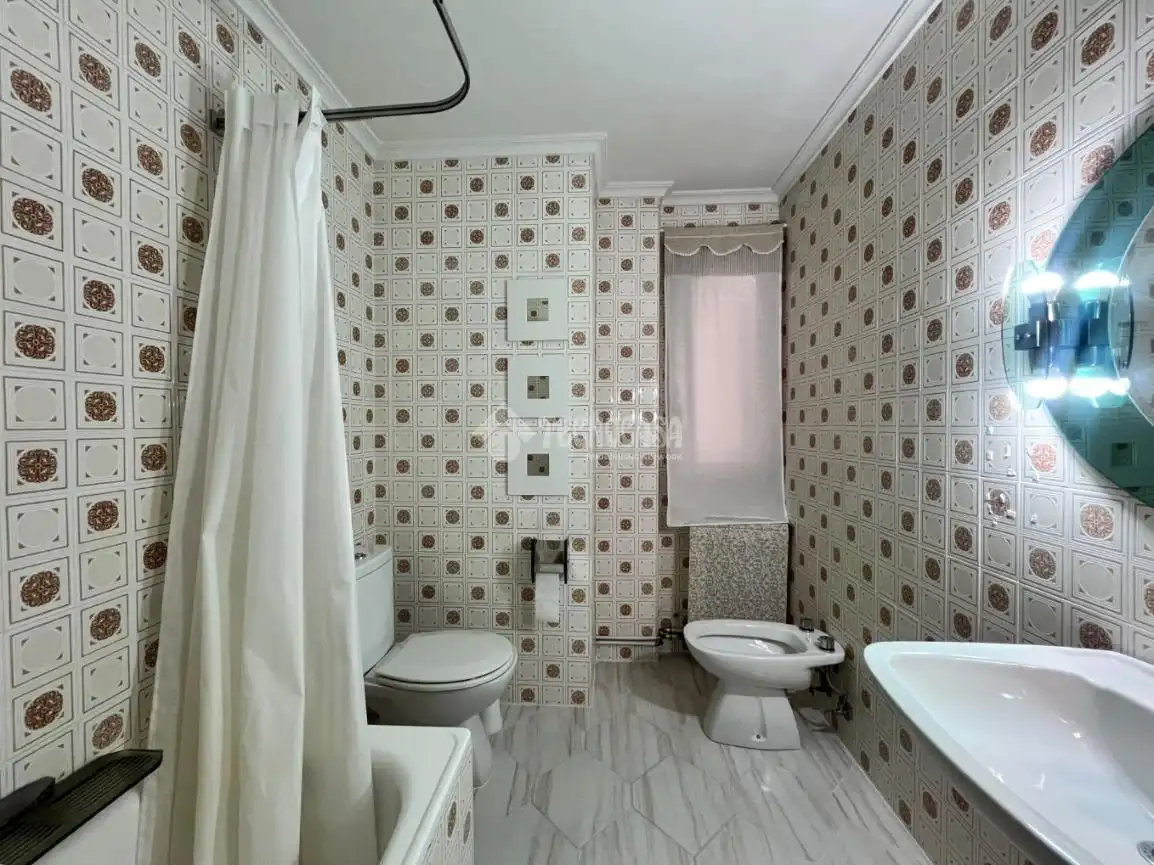 Baño de Piso en venta en Medina del Campo con Calefacción