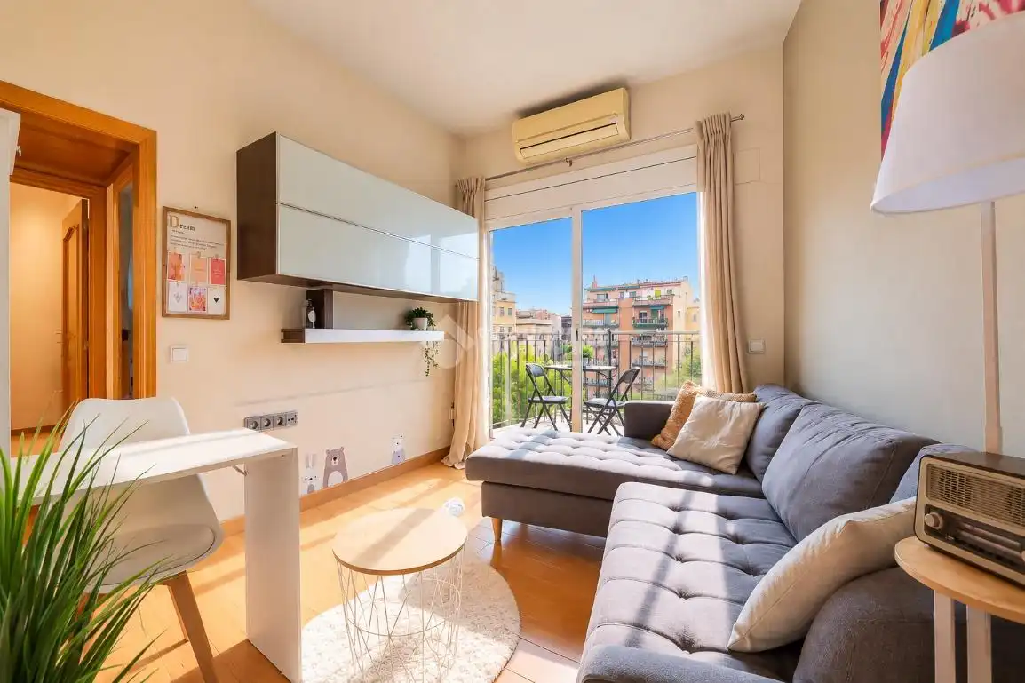 Wohnzimmer von Wohnung zum Verkauf in Barcelona