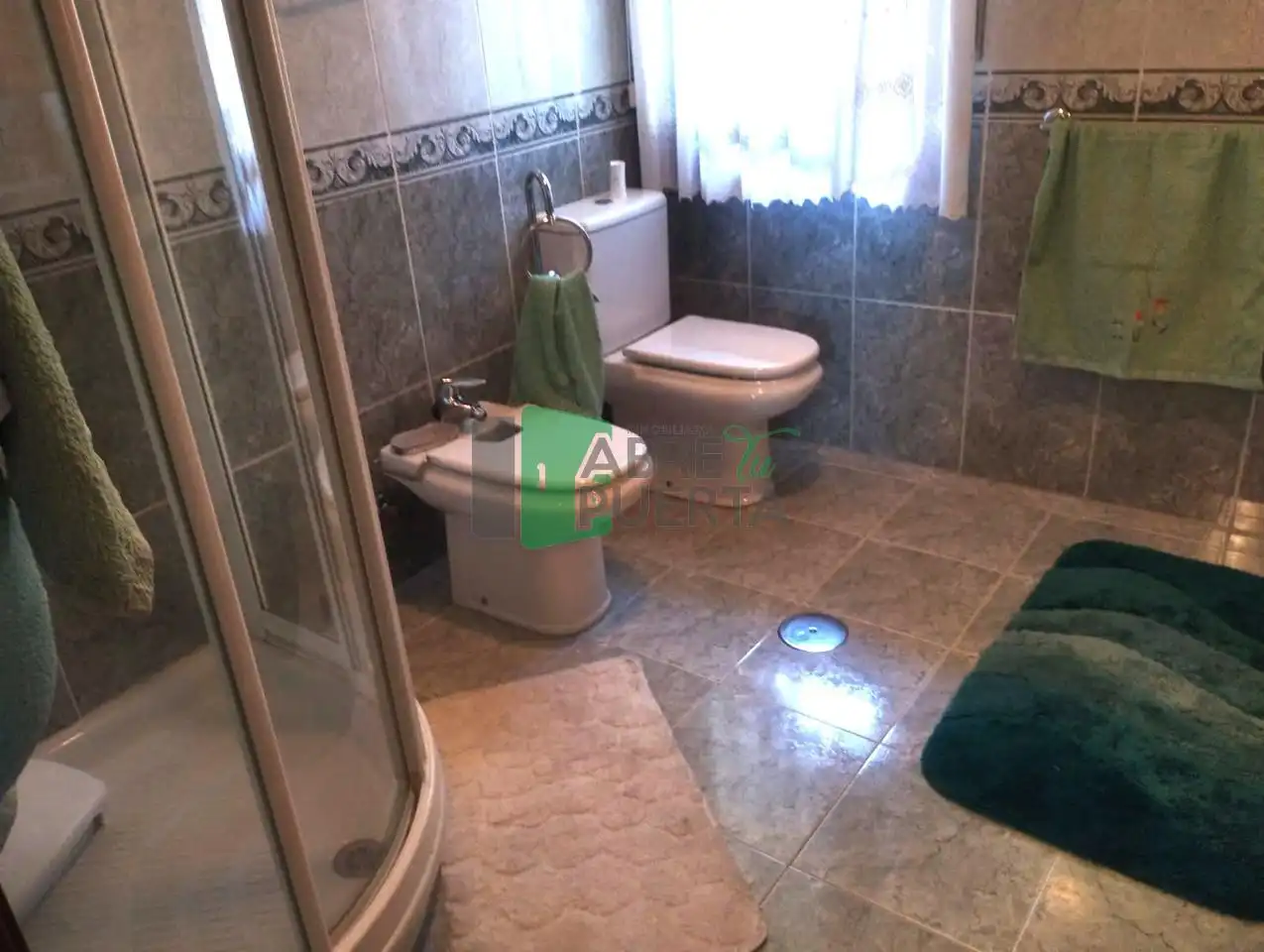 Bathroom of Houses for sale in Ourense Capital   with Heating, Private garden and Terrace