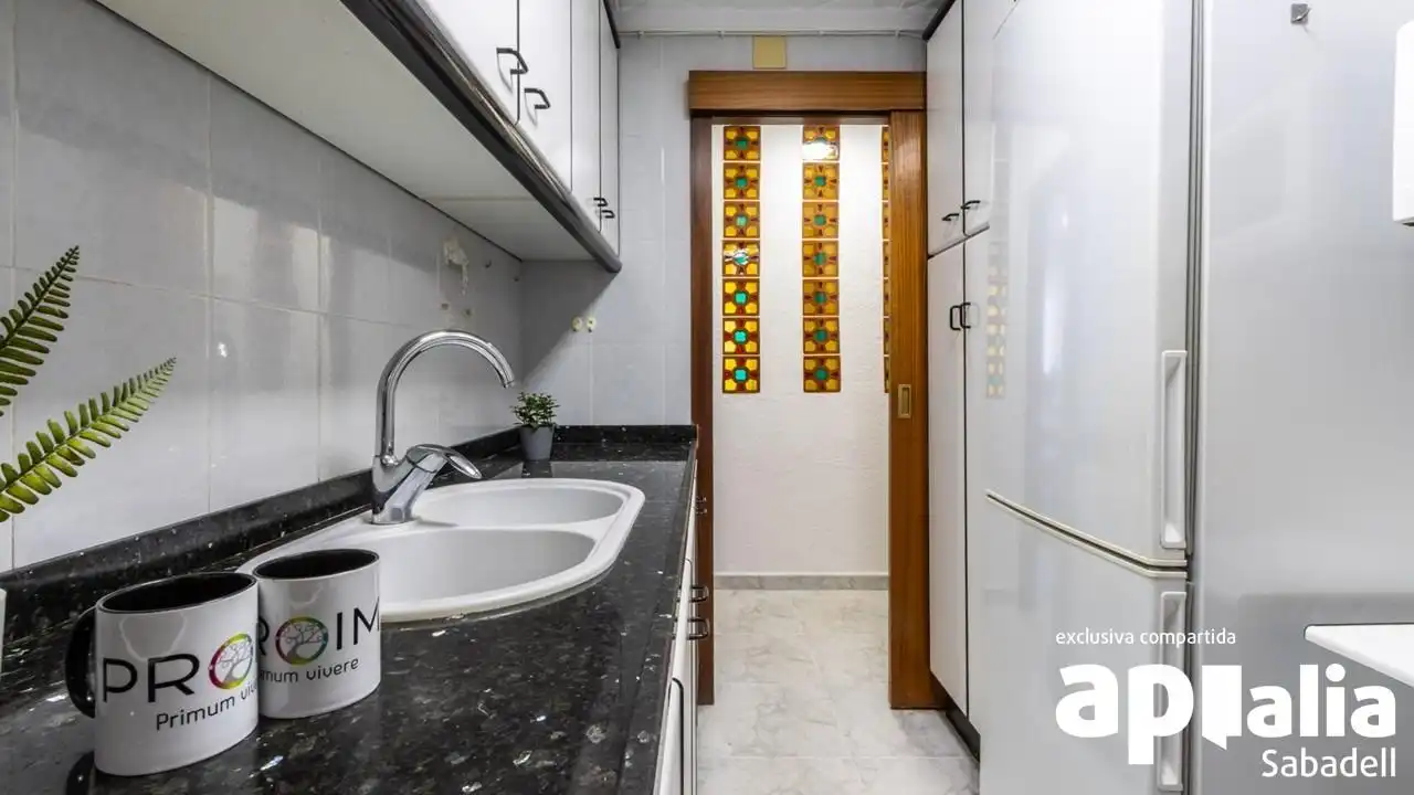 Ground floor for sale in Plaza de Ròmul, Can Rull