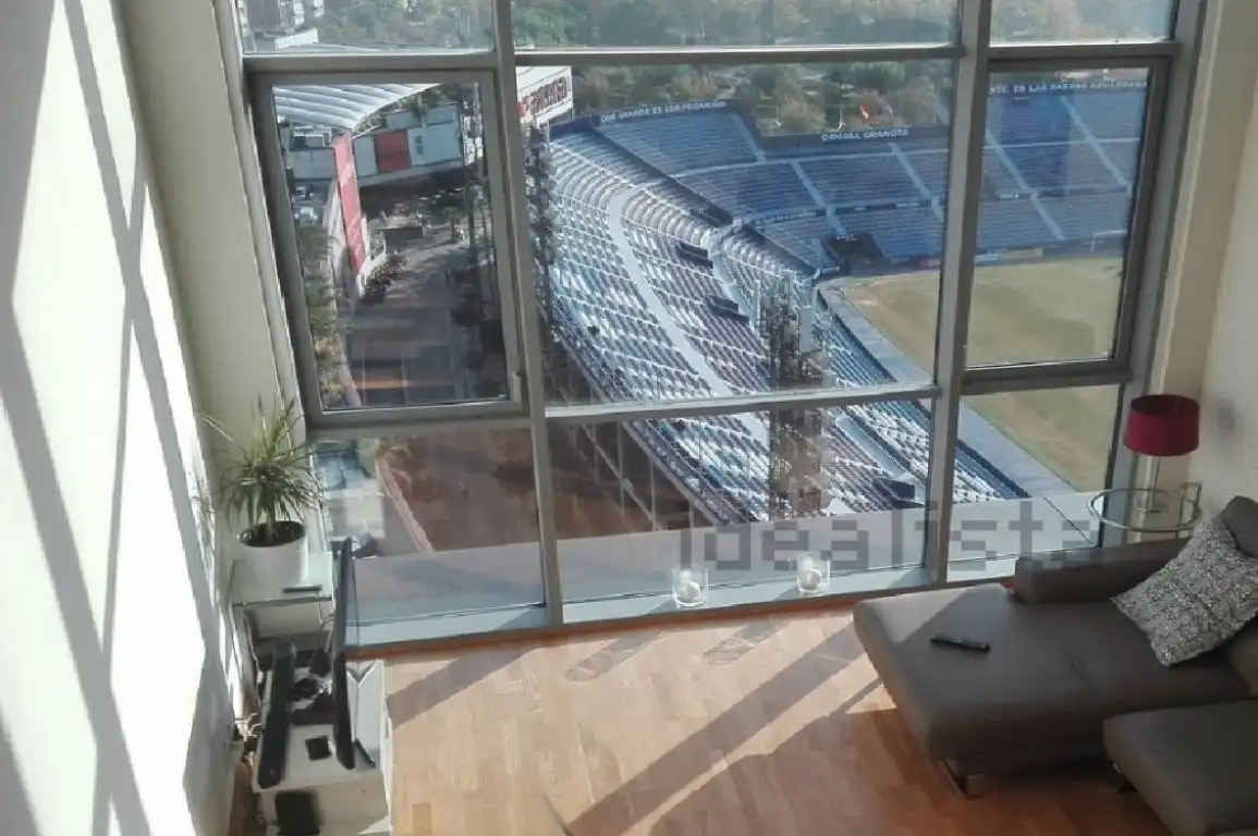 Balcony of Lofts for rent in Valencia  with Air Conditioner, Heating and Parquet flooring